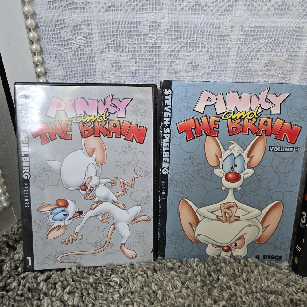 Pinky and the Brain DVD Collection Volumes 1 2 3 - Picture 2 of 14